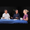 Tony Leroux, Juan Torres et Julie Carrier discutant de l'IA générative.